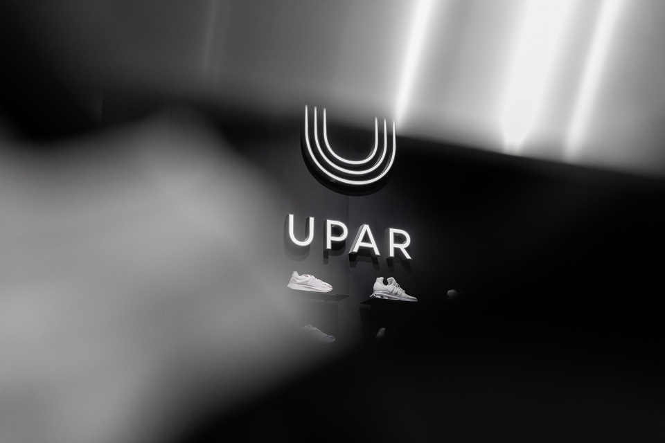 lighting design of upar flagship store china by gd lighting design