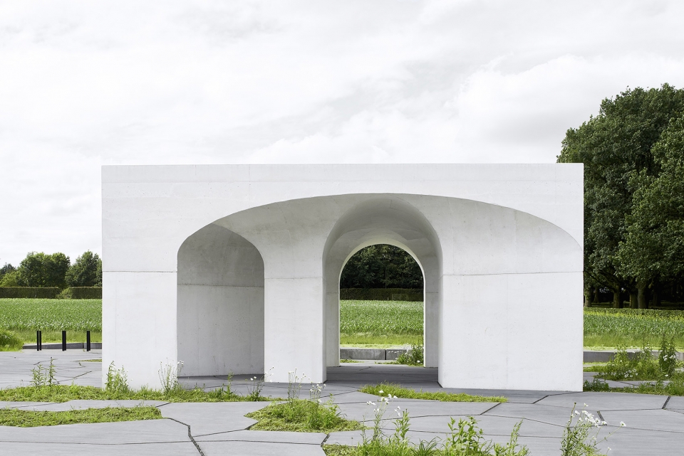 six vaults pavilion by gijs van vaerenbergh