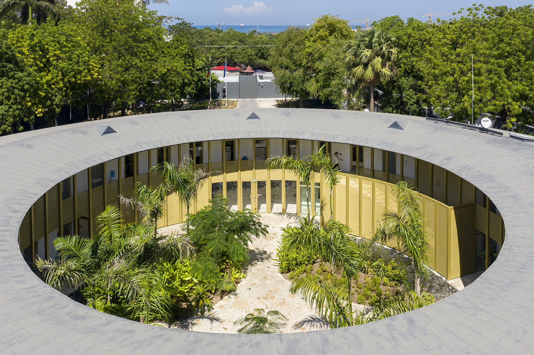 French Embassy in Haiti by explorations architecture 谷德设计网