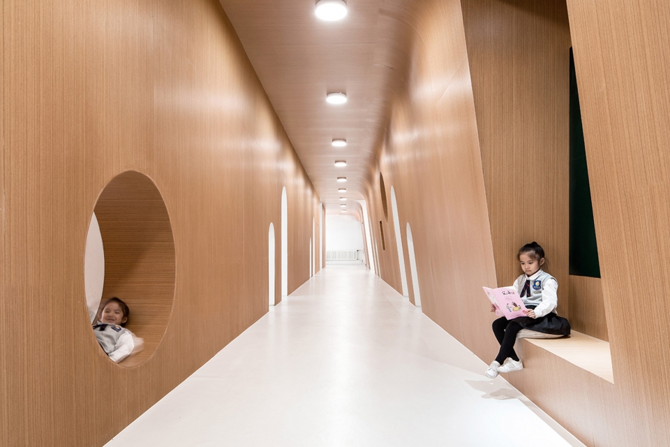 jinling kindergarten interior renovation design by he xiaotian