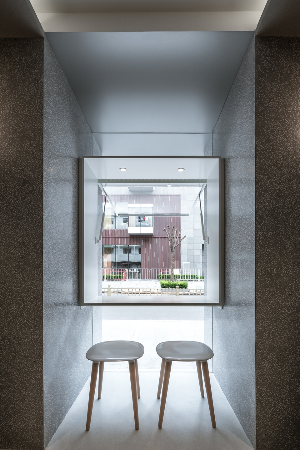 lepur yogurt cafe china by lukstudio