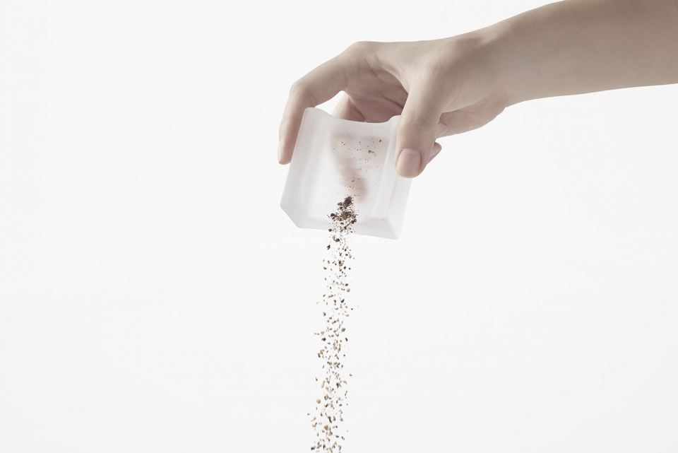 new pepper mill for valerie objects by nendo