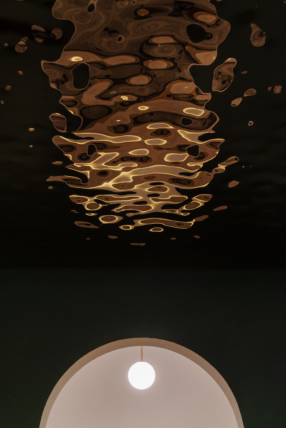 Bar Lotus, China by OFFICE AIO - 谷德设计网