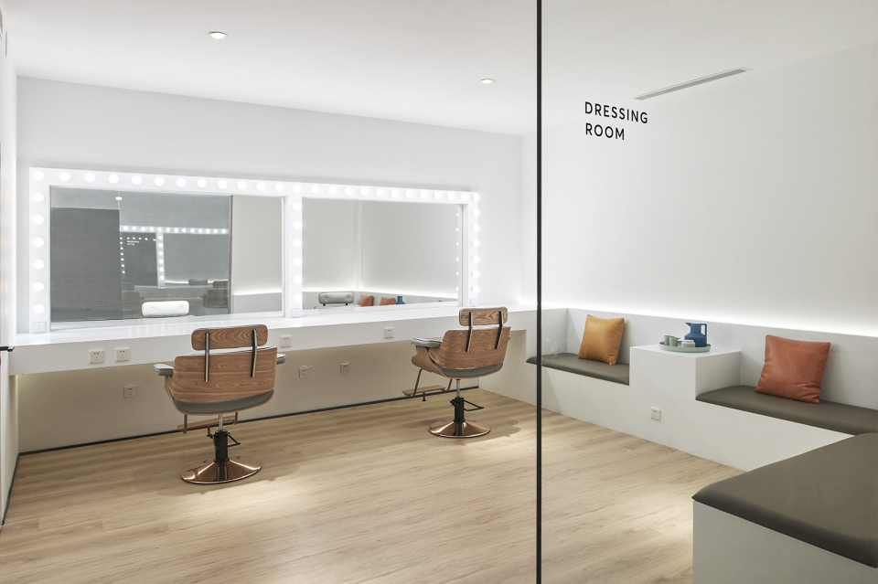 zoomway studio china by nazodesign studio