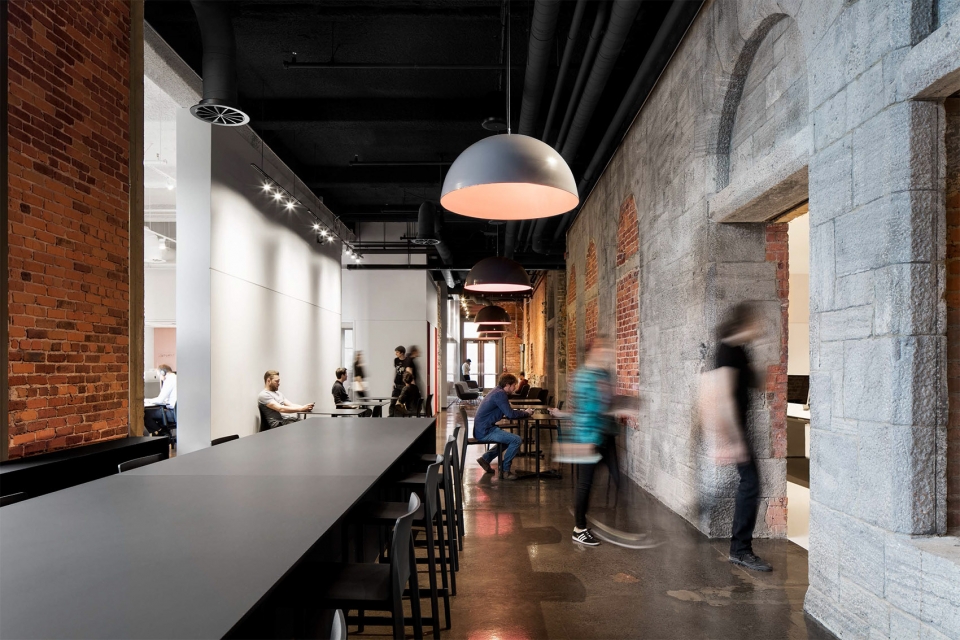 lightspeed office second phase by acdf architecture