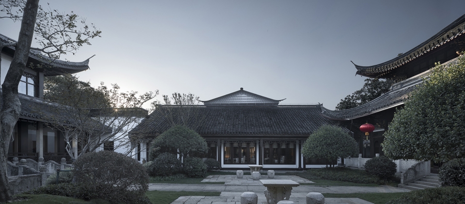 the new lobby in shaoxing hotel reconstruction and upgrading project china by architectural design and research institute of zhejiang uni...