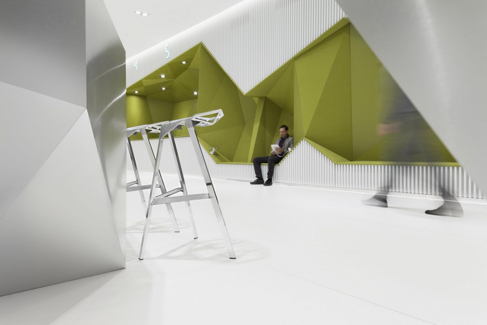 Flagship Branch Bank DSK by DA architects