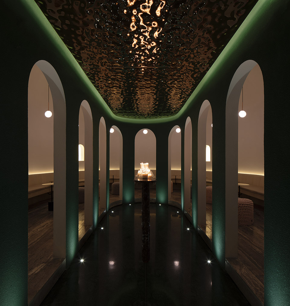 Bar Lotus, China by OFFICE AIO - 谷德设计网