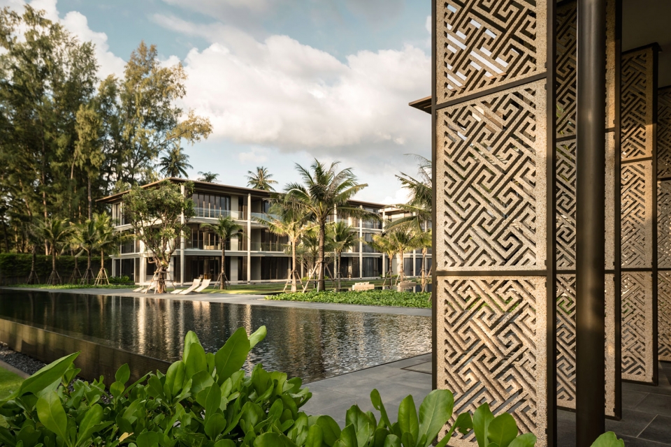landscape design of baan mai khao by shma