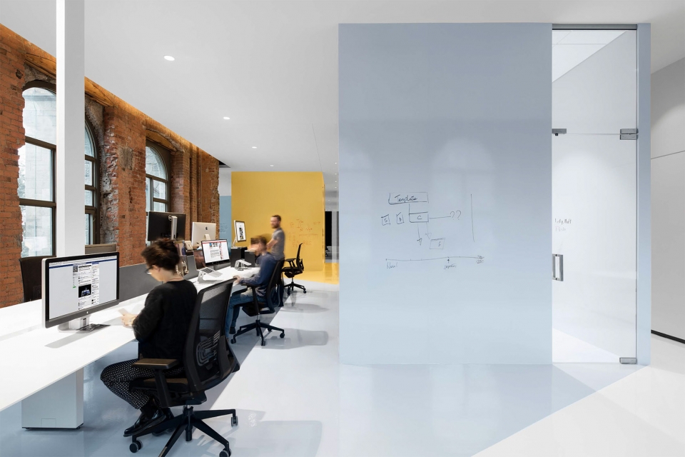 lightspeed office second phase by acdf architecture