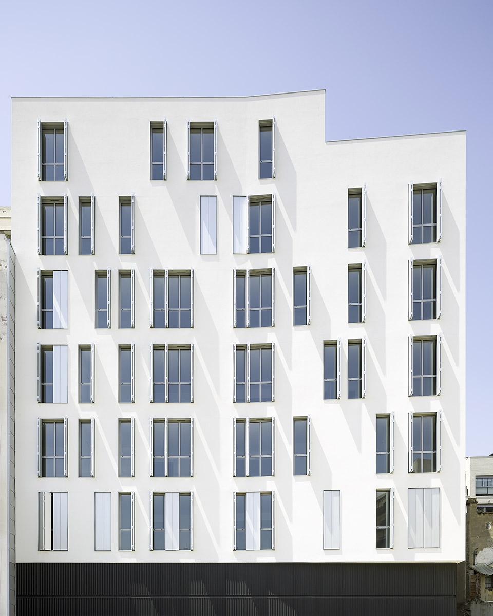 social housing at can batllo by espinet ubach