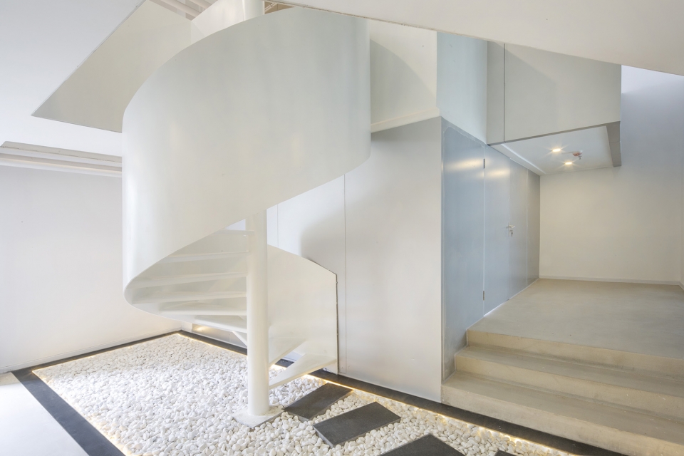 weirdo talk creative lab china by hypersity architects