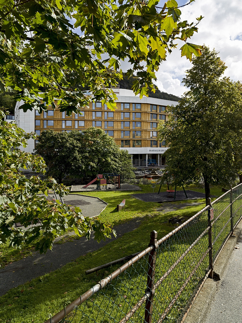 new extension to haraldplass hospital by c f moller architects