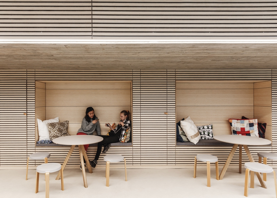red cross volunteer house by cobe