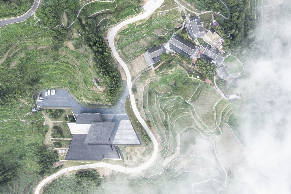 dafa canal tourist information center china by zjjz