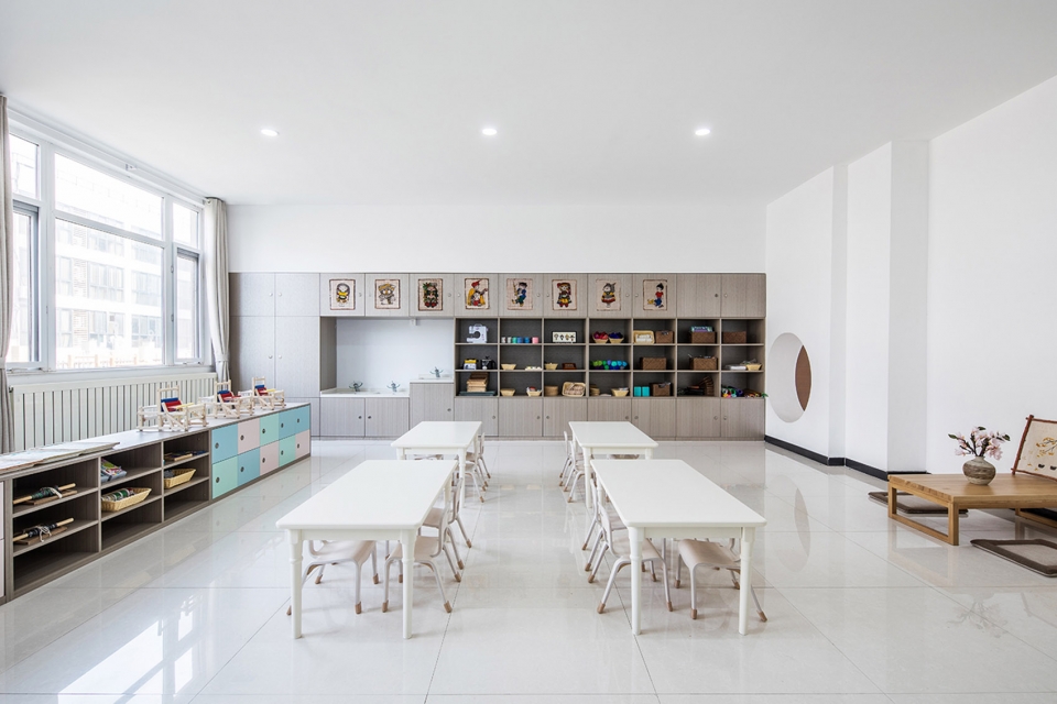 jinling kindergarten interior renovation design by he xiaotian