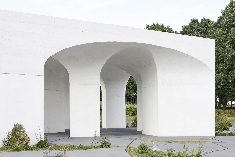 six vaults pavilion by gijs van vaerenbergh