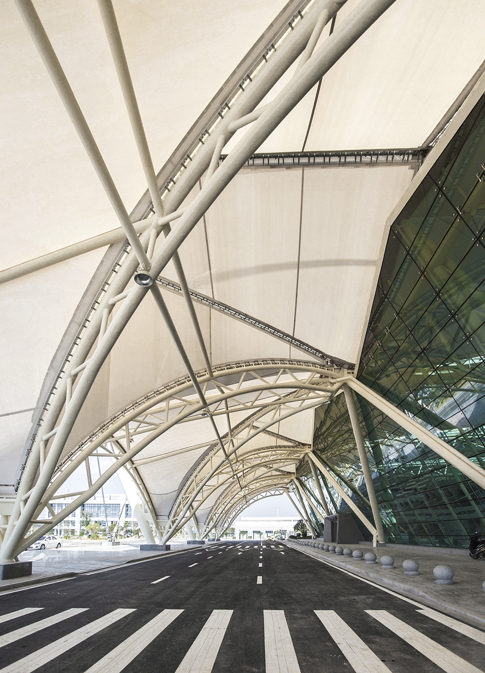 terminal building of yueyang sanhe airport china by tao zhi studio architectural design and research institute of scut