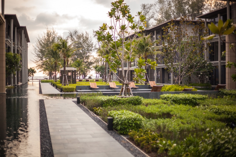 landscape design of baan mai khao by shma