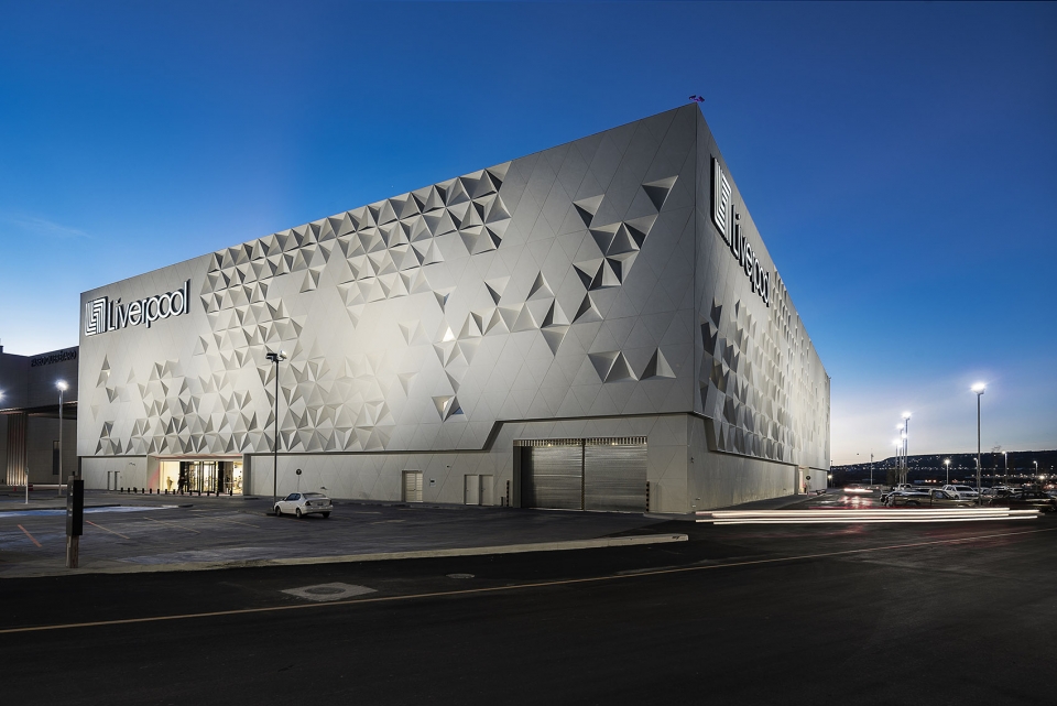 liverpool paseo queretaro facade by miguel de la torre architects