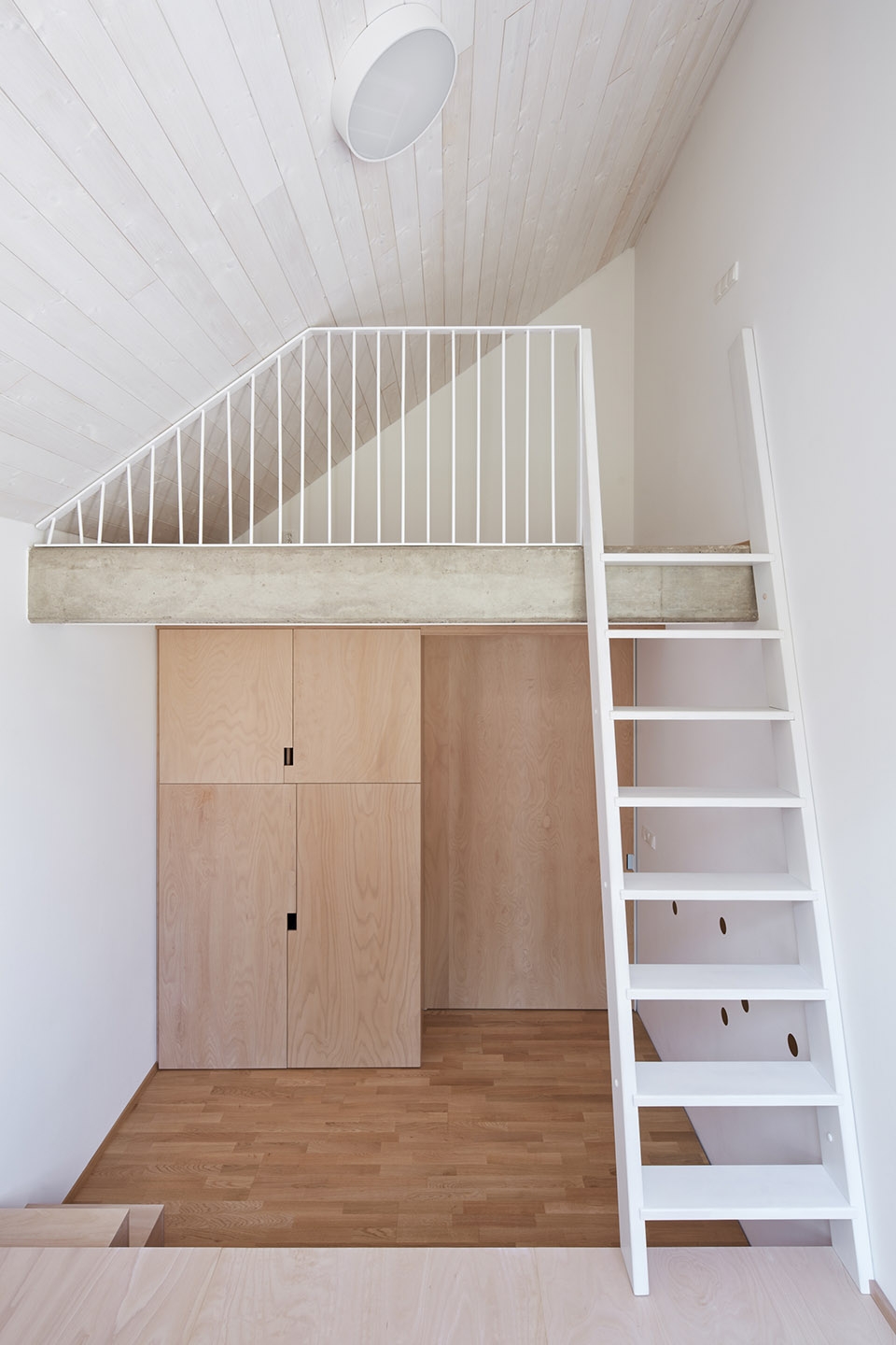 south moravian village house by ora