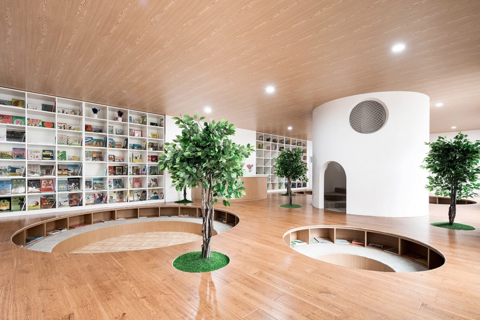jinling kindergarten interior renovation design by he xiaotian