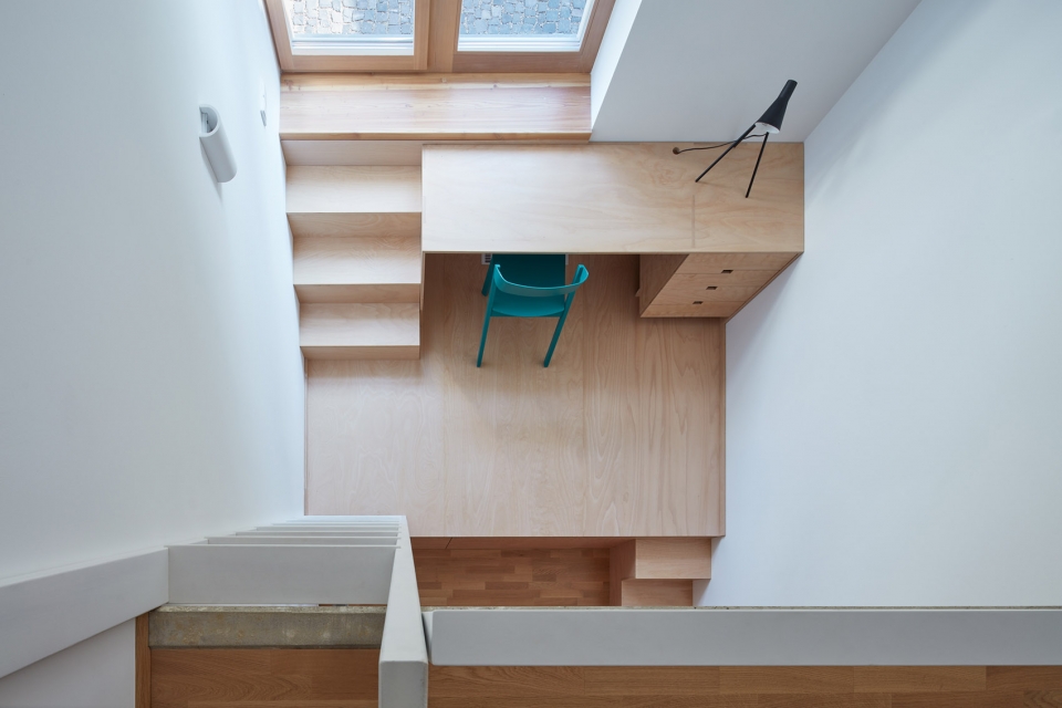 south moravian village house by ora