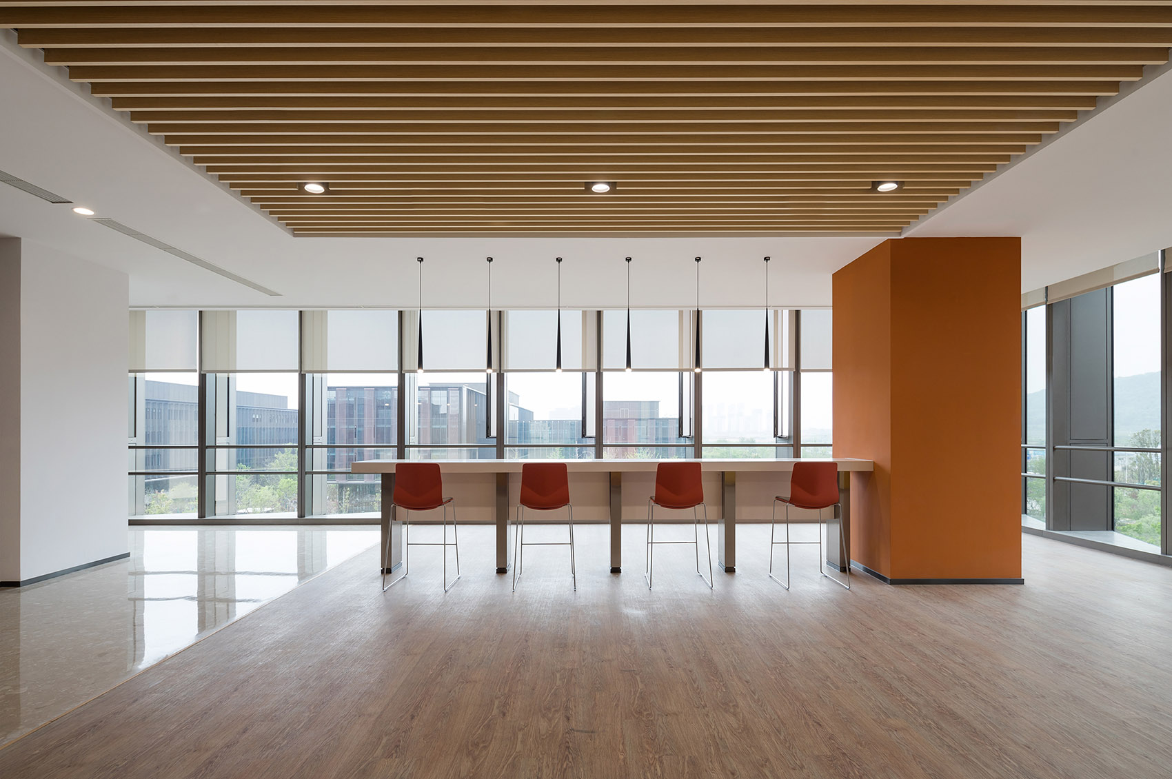 Interior Design of Huawei Wuhan R&D Center by J&A - 谷德设计网