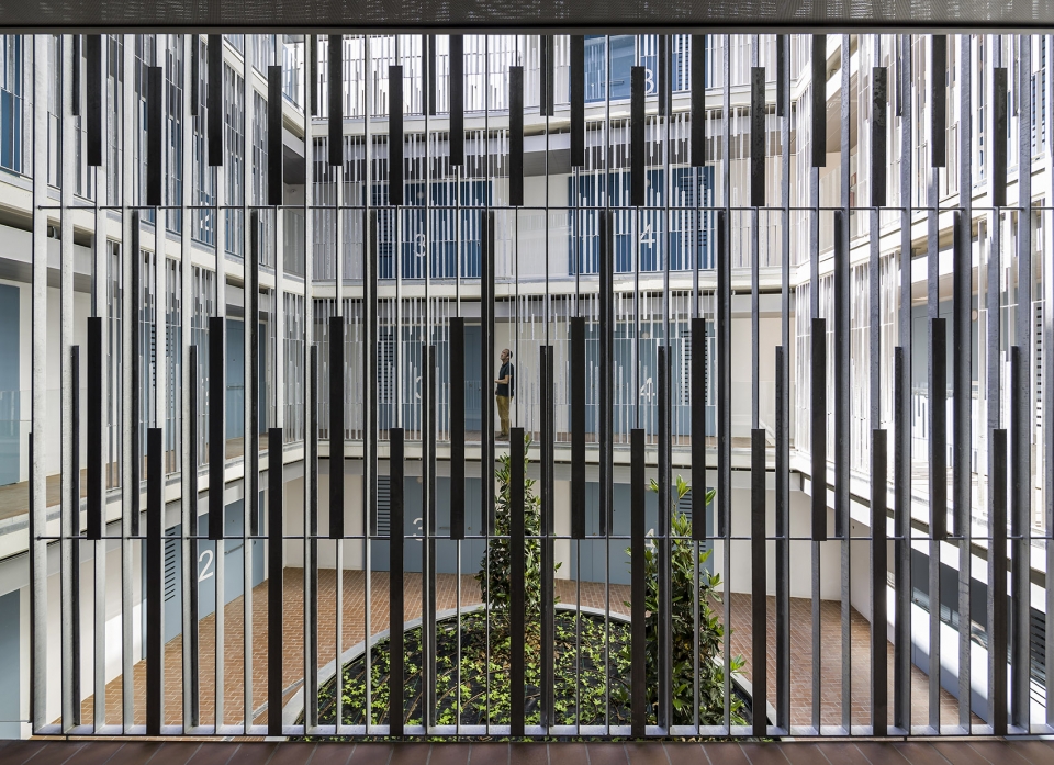 social housing at can batllo by espinet ubach