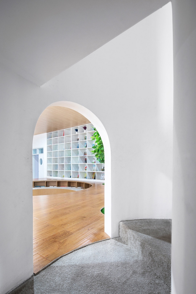 jinling kindergarten interior renovation design by he xiaotian