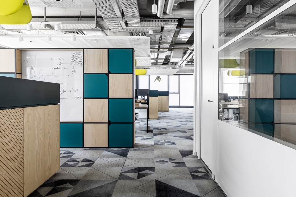 headquarter of nuvo by roy david architecture