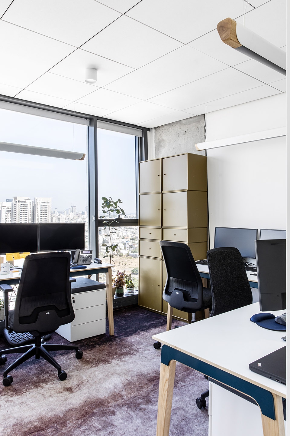 headquarter of nuvo by roy david architecture