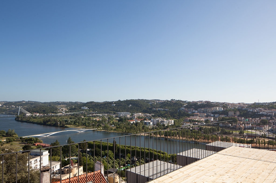 hotel in coimbra by depa architects