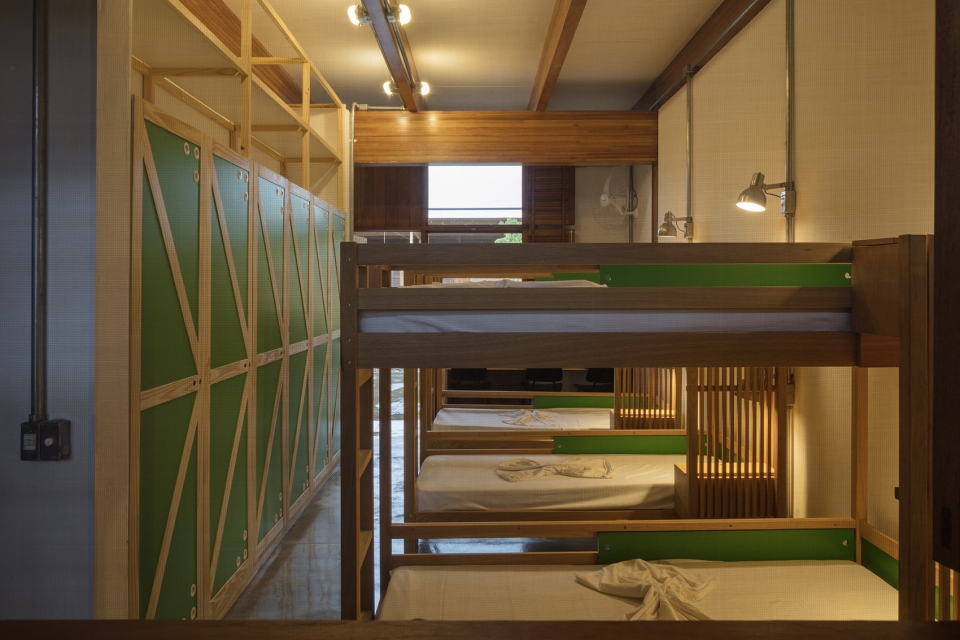 热带雨林边的儿童村巴西alephzerorosenbaum