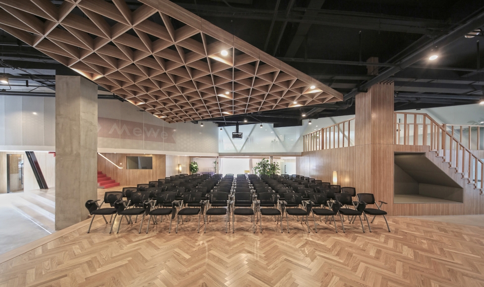 weirdo talk creative lab china by hypersity architects