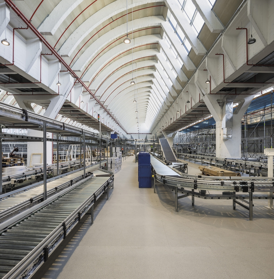 the restoration of the old intelhorce factory by system arquitectura