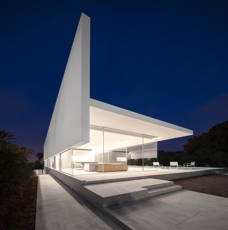 hofmann house by fran silvestre arquitectos