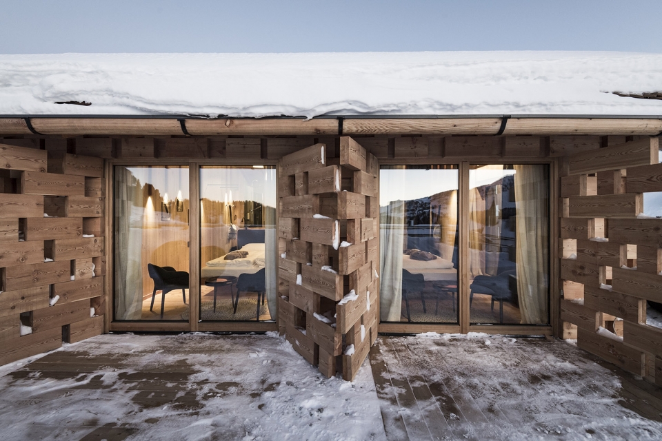 zallinger hotel by noa