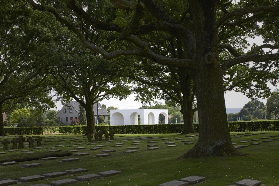 six vaults pavilion by gijs van vaerenbergh