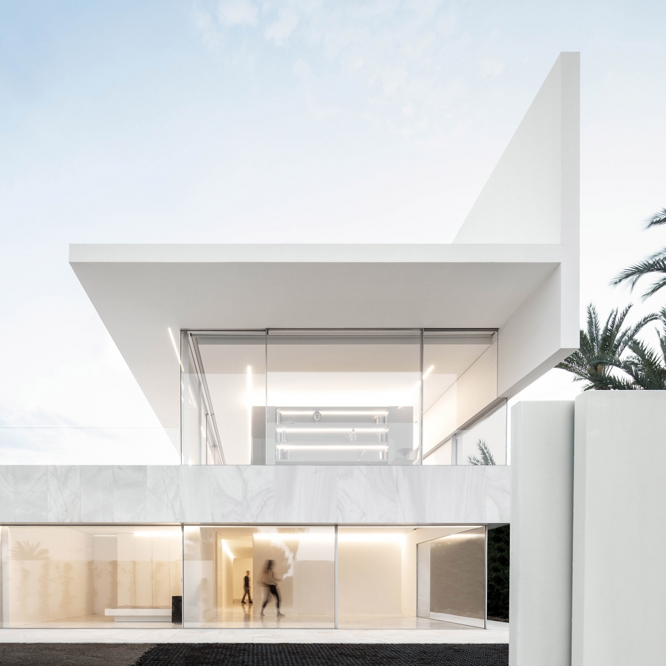 hofmann house by fran silvestre arquitectos