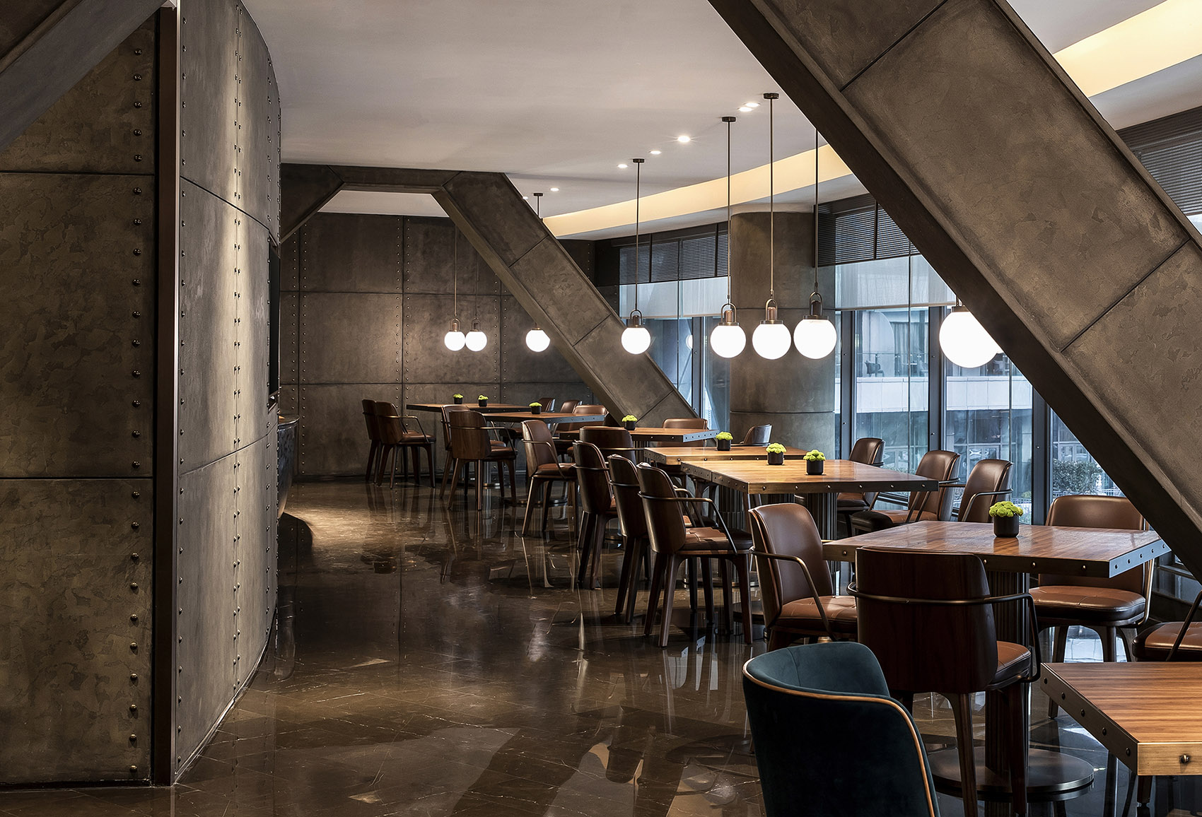 Interior Design of InterContinental Shanghai Wonderland Hotel by CCD ...