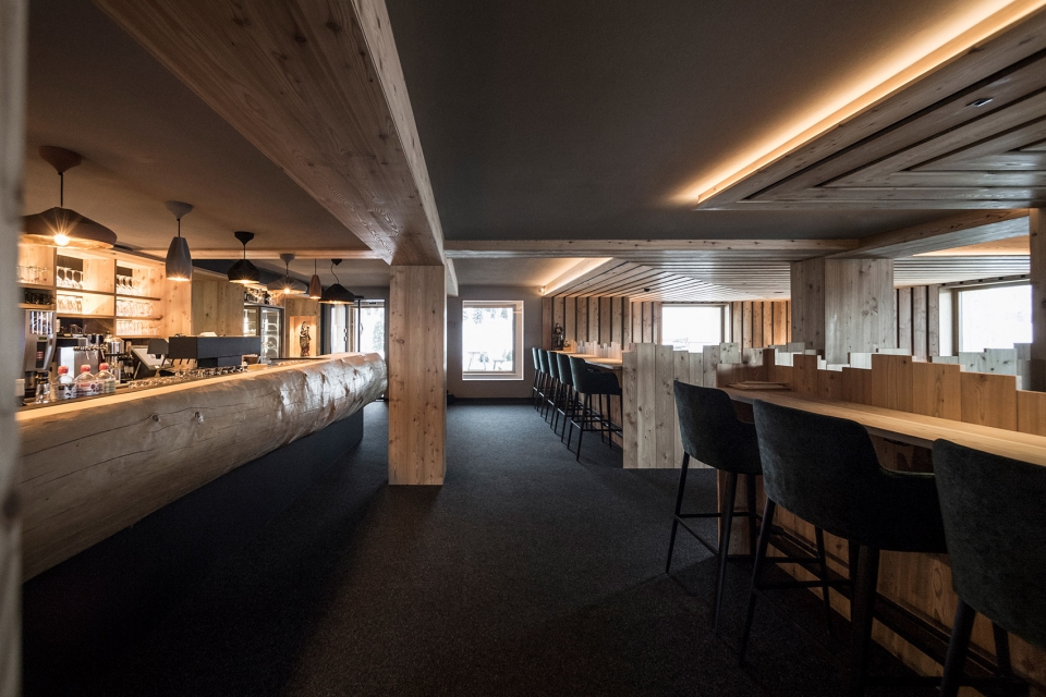 zallinger hotel by noa