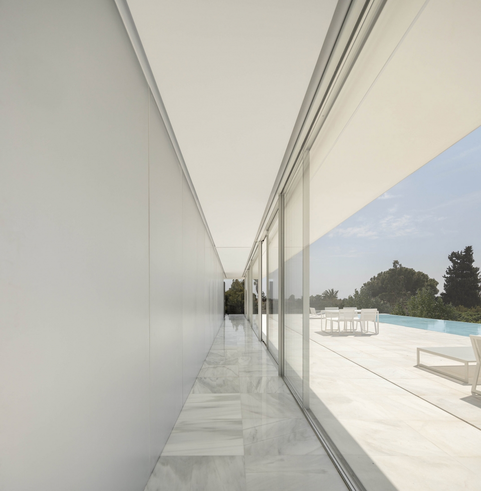 hofmann house by fran silvestre arquitectos