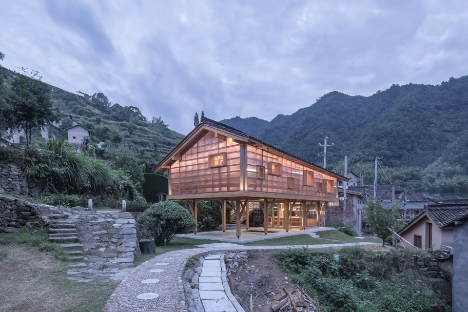 Mountain House in Mist Shulin Architectural Design