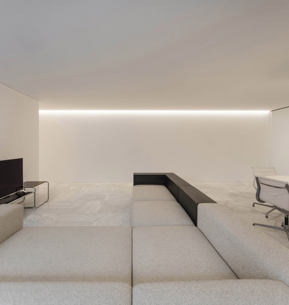 hofmann house by fran silvestre arquitectos
