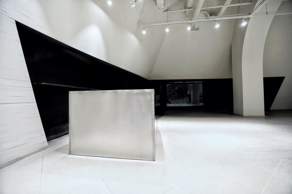 NA stage Livehouse Robot 3 Studio