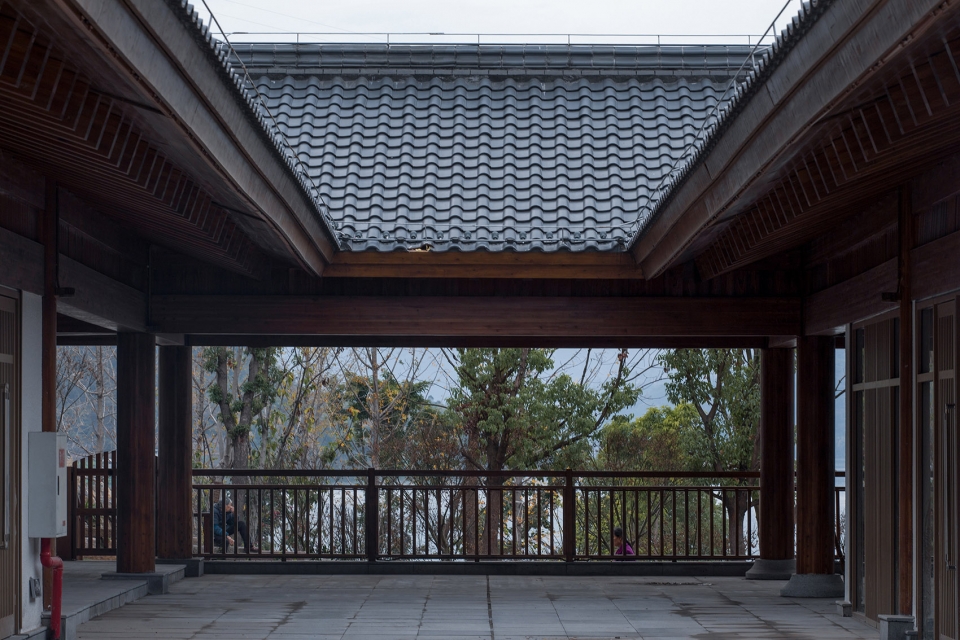 Yunyang Sifangjing Service Building Tanghua Architect Associates