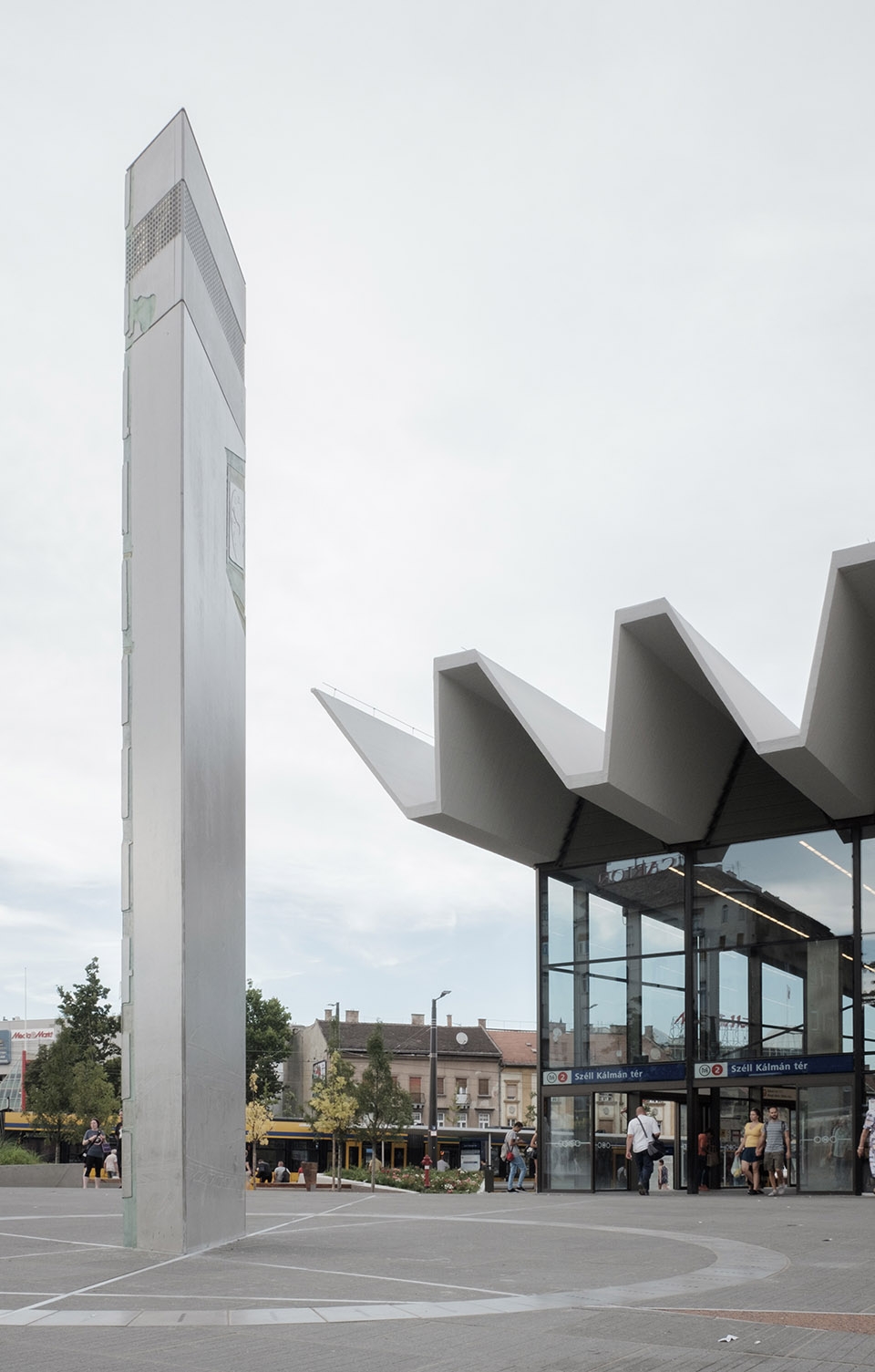 szell kalman square by epitesz studio
