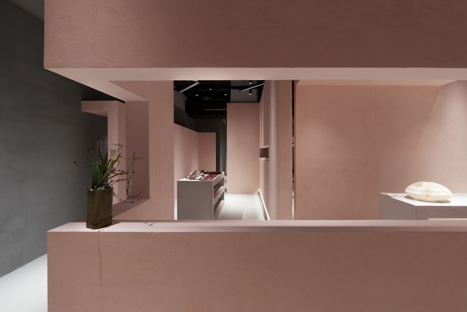 teawith pink fair of the new craftsmen china by atelier jian