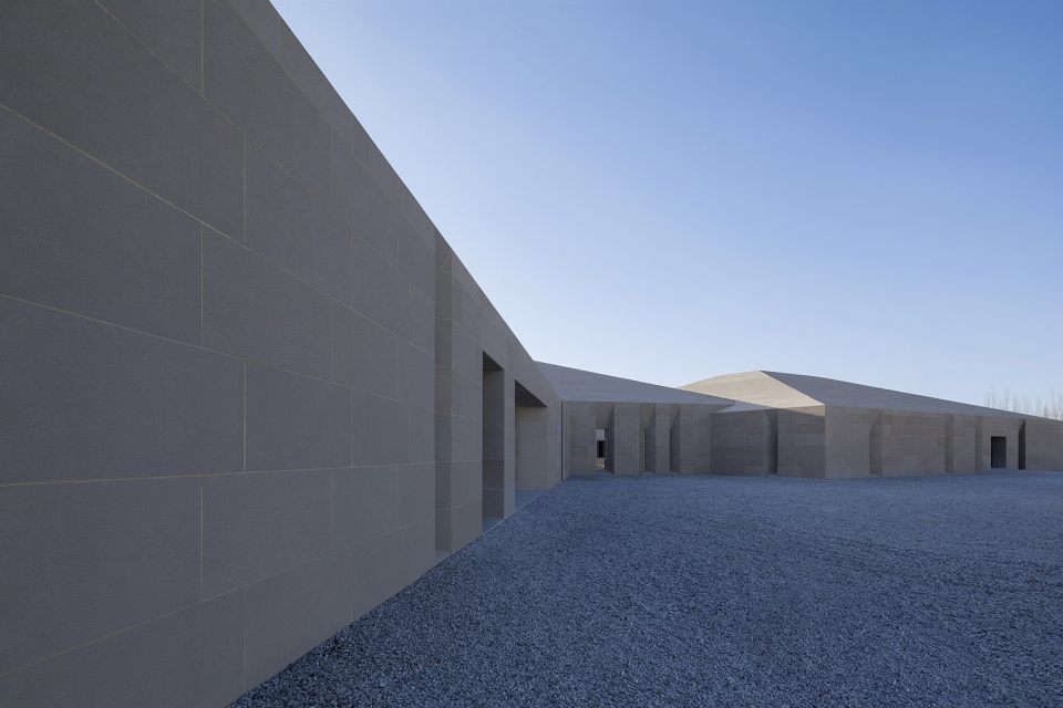 dunhuang tourism distributing center china by biad zxd architects